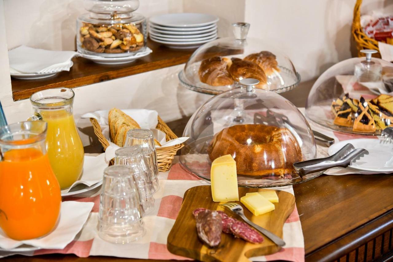Agriturismo La Valle Dei Bronzetti 카시아 외부 사진